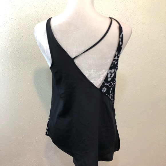 Silence & Noise Black Asymmetrical Tank - Picture 5 of 7